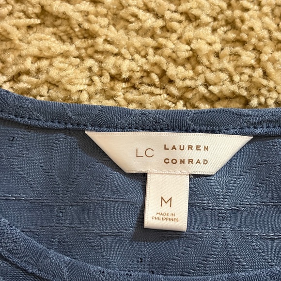 Lauren Conrad  Navy Blue Top - Picture 3 of 11